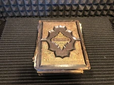 1881 HOLY BIBLE  OLD + NEW Testament - Philadelphia - Comprehensive Bible