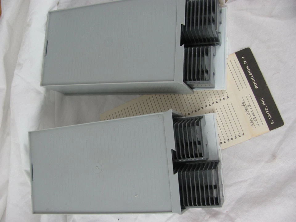 2 - Leitz Wetzlar Slide Storage Boxes - Each Box Holds 72 35mm 2X2 Slides Tray - Image 3 of 4