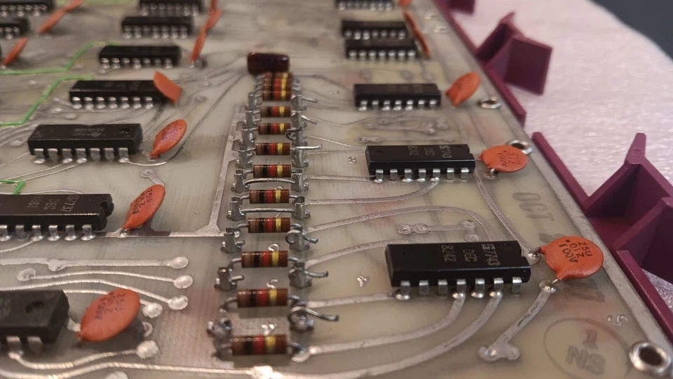 DEC DIGITAL VINTAGE M7219 RC11 BUS INTERFACE CARD 1977 (B3) - Image 4 of 4