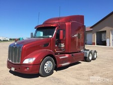 2015 Peterbilt 579 6x4 TA Sleeper Semi Truck | POSTER 24 X 36 Inches |