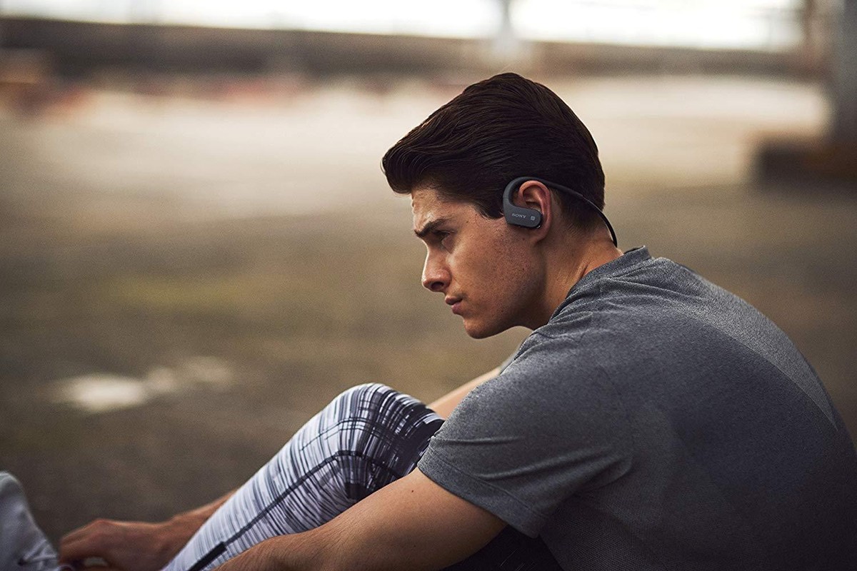 Sony NW-WS623 4GB Waterproof Walkman Bluetooth Music Player from
