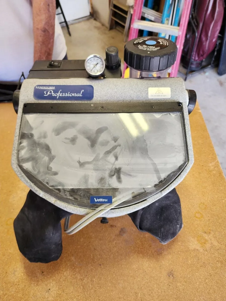 Sandstorm sandblaster outlet
