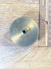 DRGM Clock Movement  Strike Side Main Wheel (See Pics To ID Movement)   (KD2627)