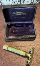 Vintage 1930s Gillette Safety Razor In Original Purple Velvet Box -Patina Aged