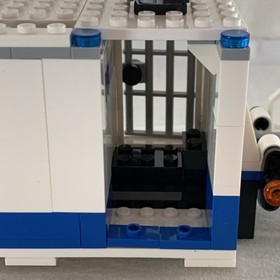 Lego City Police Incomplete Set 60139 Mobile Command Center