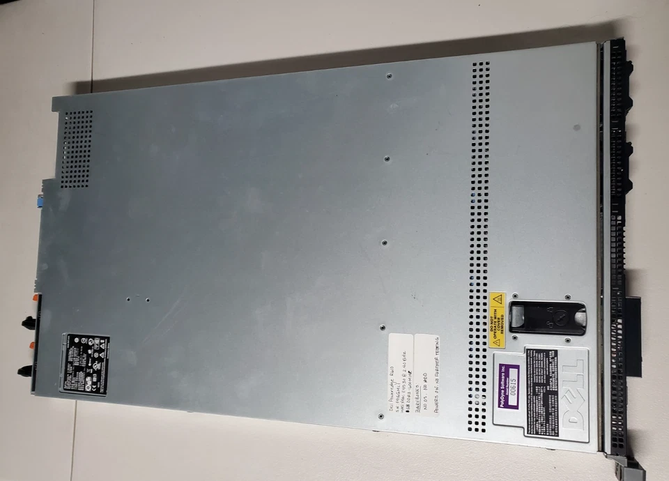 Dell Poweredge R610 CTO Rackmountable Chasis 4 GB DD3 RAM NO HDD Powers On - Image 2 of 4