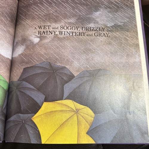 Many Luscious Lollipops: A Book About Adjectives (Hardcover Book By Ruth Heller) - Picture 16 of 17