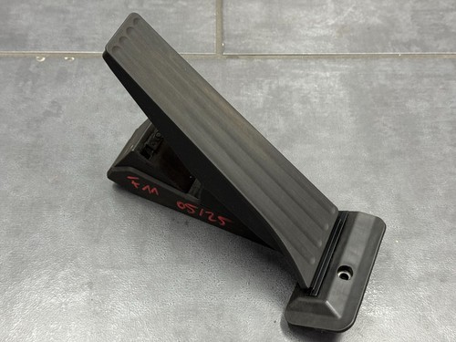Gaspedal 6852644 BMW E90 E91 E60 E61 F10 F11 Fahrpedalmodul Automatikgetriebe