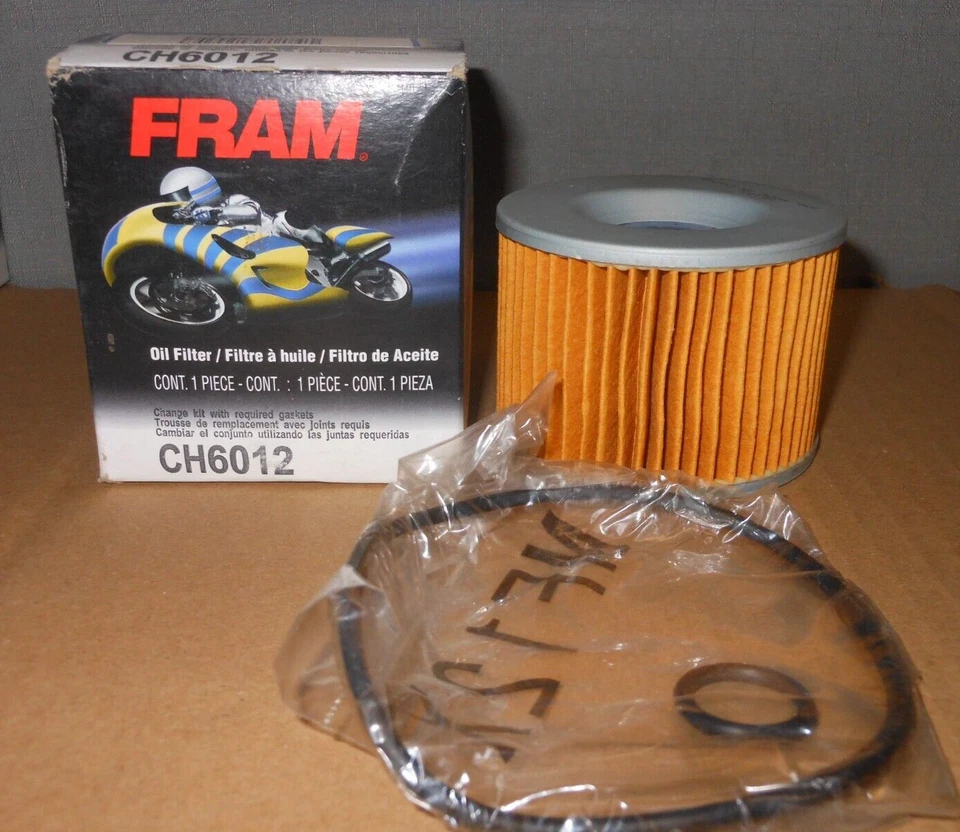 Filtro de aceite NOS Fram compatible con: Kawasaki 1974-1980 KZ400 1995-2004 Triumph CH6012 Foto 2 de 4