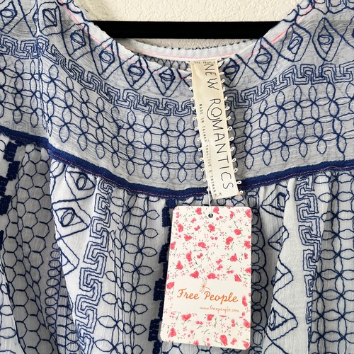 New Romantics Free People Embroidered White Blue Geometric Dress Medium New $268 - Bild 3 von 12