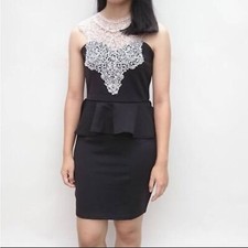 Lovely Rachel Women's Small Peplum Lace Neck Sleeveless Open Back Bodycon Black