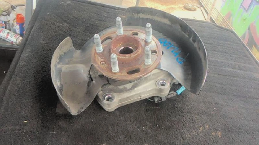 GMC Terrain 2010-2017 pasajero eje delantero derecho nudillo OEM Foto 2 de 4