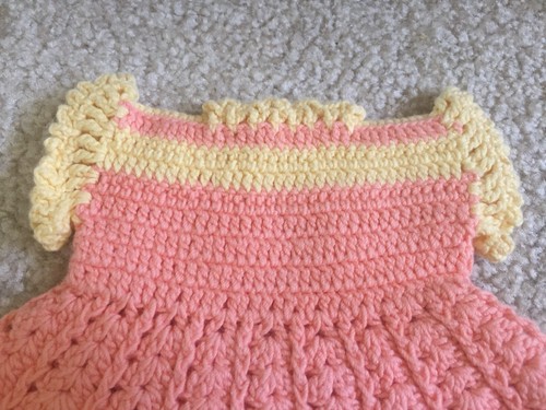 Vintage Crochet Peach/Yellow Bottle Dress - Trivet/Potholder FREE SHIP - Picture 2 of 8