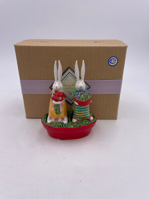 D56-Patience Brewster, Krinkles *Bunny Salt & Pepper Shaker Pair* 26124
