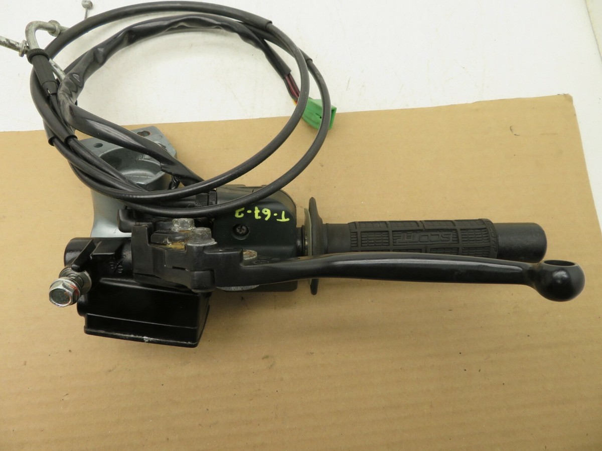 1990-1993 KAWASAKI NINJA ZX6 RIGHT HANDLE GRIP W/ MASTER CYLINDER