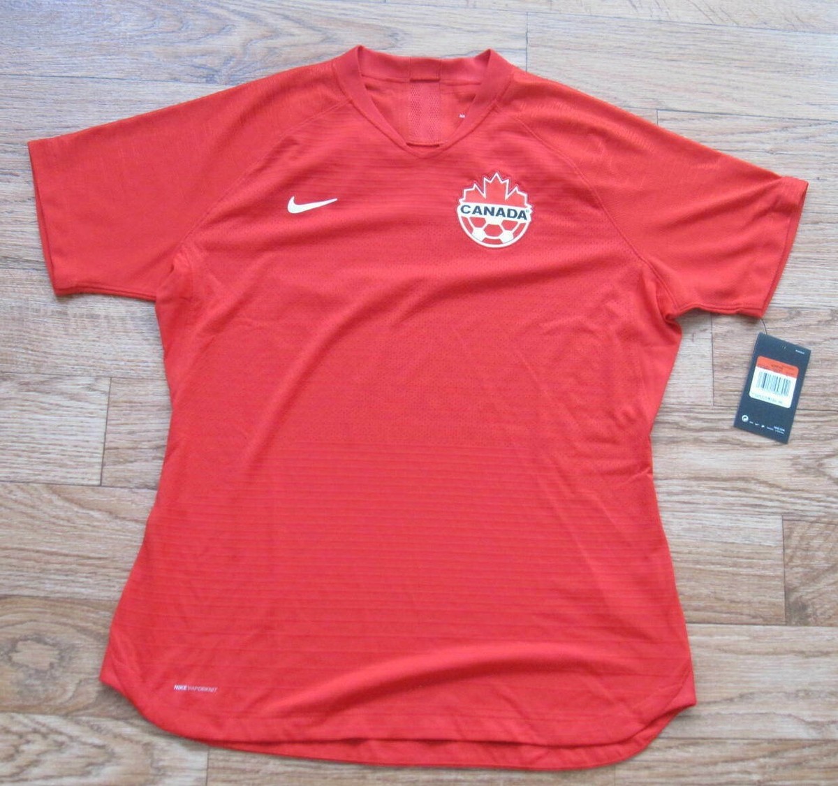 Women's New Nike Vaporknit Canada Home Soccer Jersey Size L Women's New Nike Vaporknit Canada Home Soccer Jersey Size L