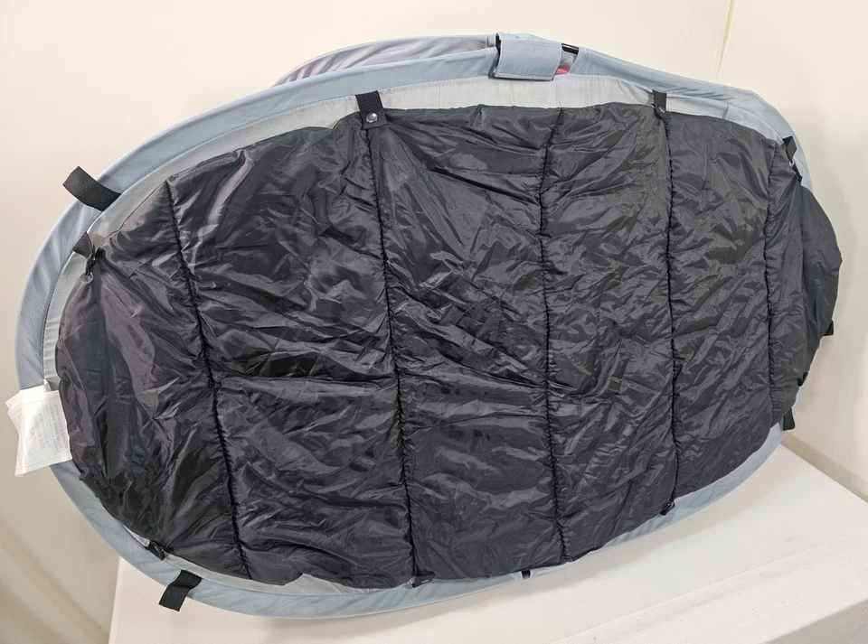 KidCo PeaPod Foldable Mesh Toddler Travel Bed & Storage Bag, Cranberry New Foto 4 de 4