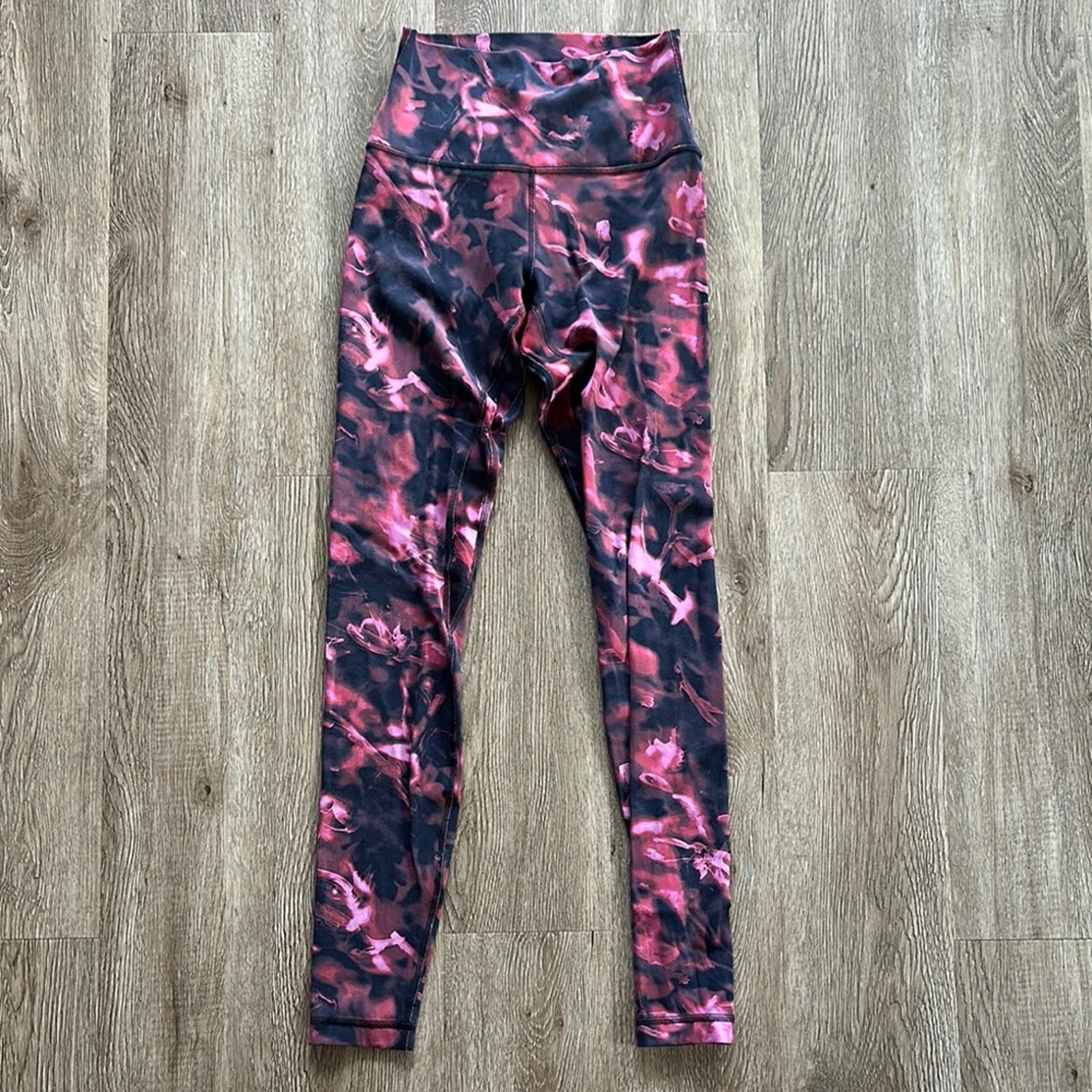 Lululemon Align High Rise 28