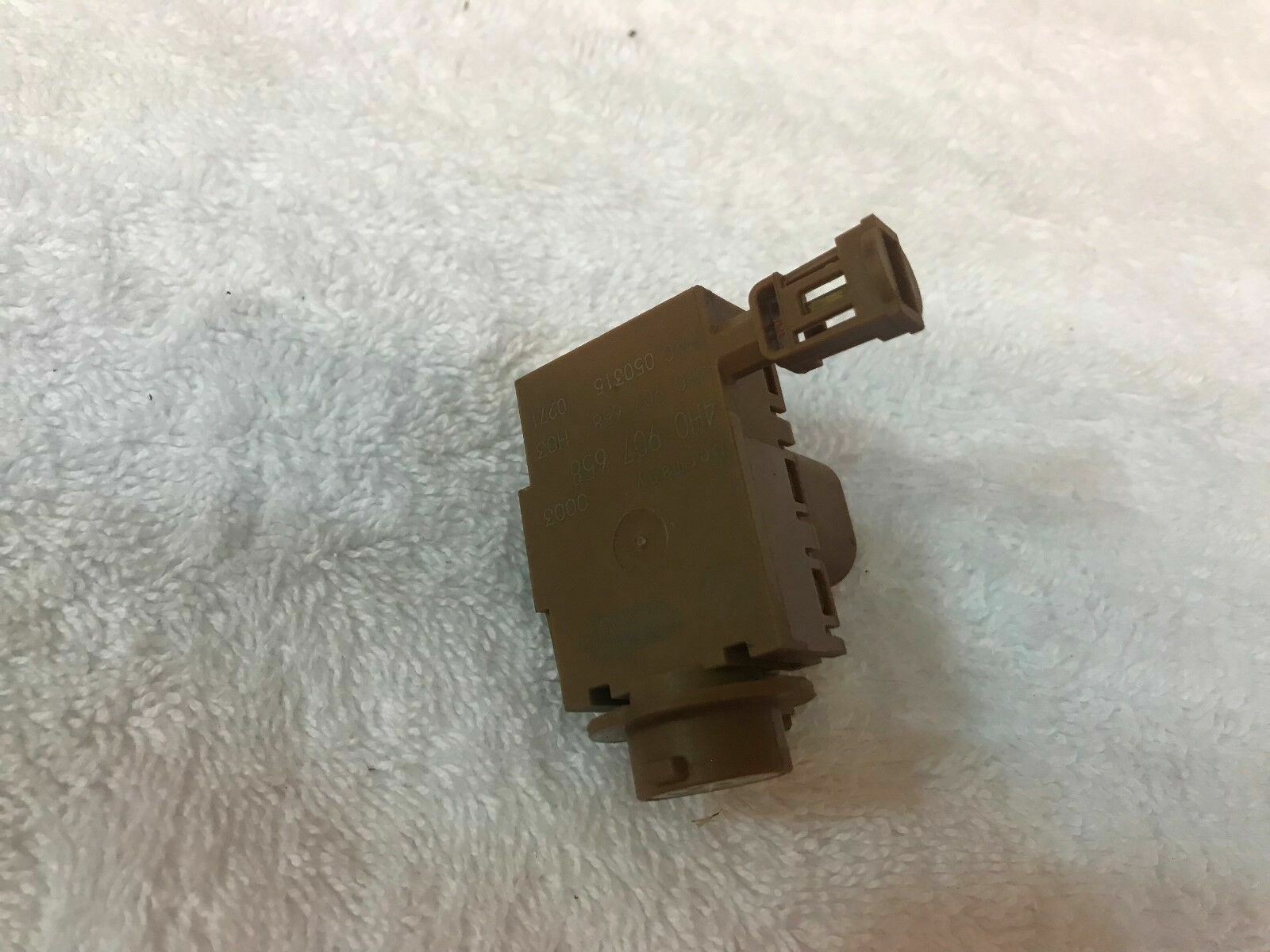 LAMBORGHINI HURACAN LP580 AIR QUALITY AND AIR HUMIDITY SENSOR OEM 4H0907658 