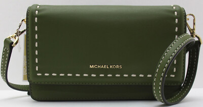 NEW Authentic MICHAEL KORS JET SET Small Phone Leather NEW Authentic MICHAEL KORS JET SET Small Phone Leather