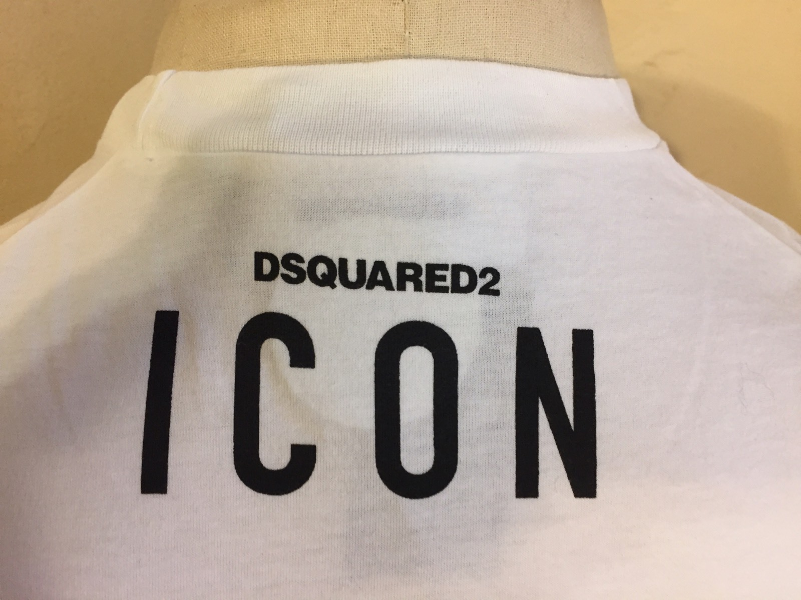 DSQUARED² RUNWAY WHITE PINK STUDED BITIN" DOBERMAN DOG PRINT T SHIRT S M ICON image 10