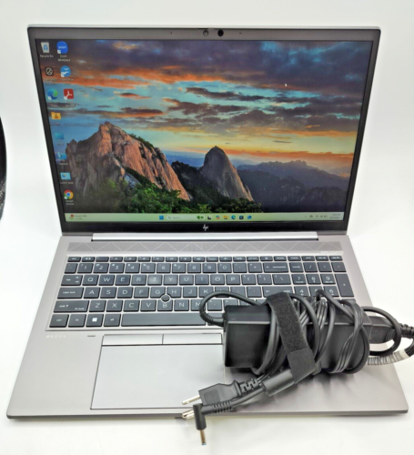 HP ZBook FireFly 15 G8 15.6" i7-1185G7 32GB Ram 512GB NVMe Laptop Win 11 Pro