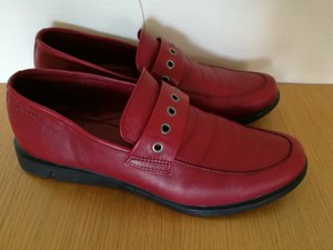 ecco moccasin red