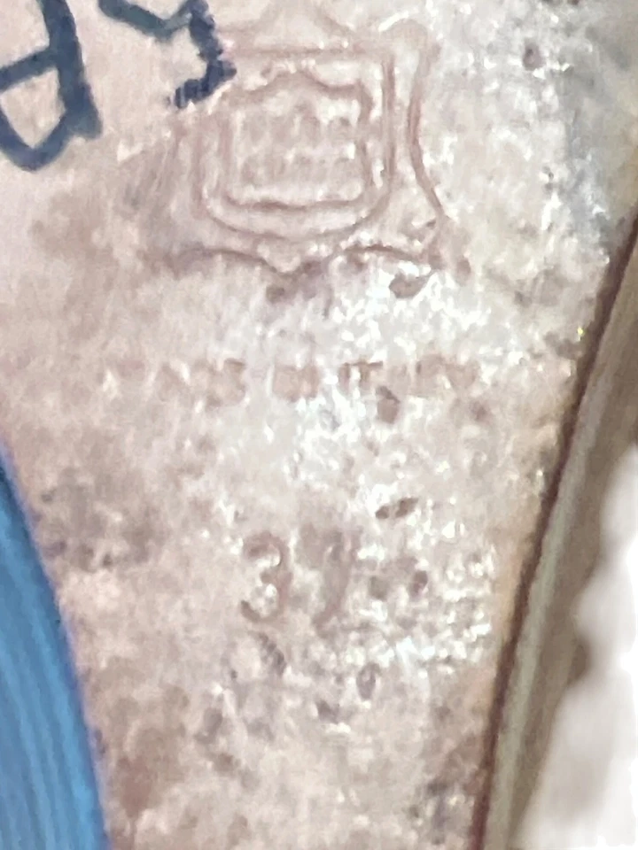 Tacones de cuña Pierre Hardy de cuero nude punta abierta talla 37 EE. UU. 7 Foto 2 de 4