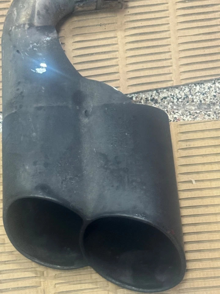 955 Porsche Cayenne Turbo Exhaust Tips Left & Right - Image 4 of 4