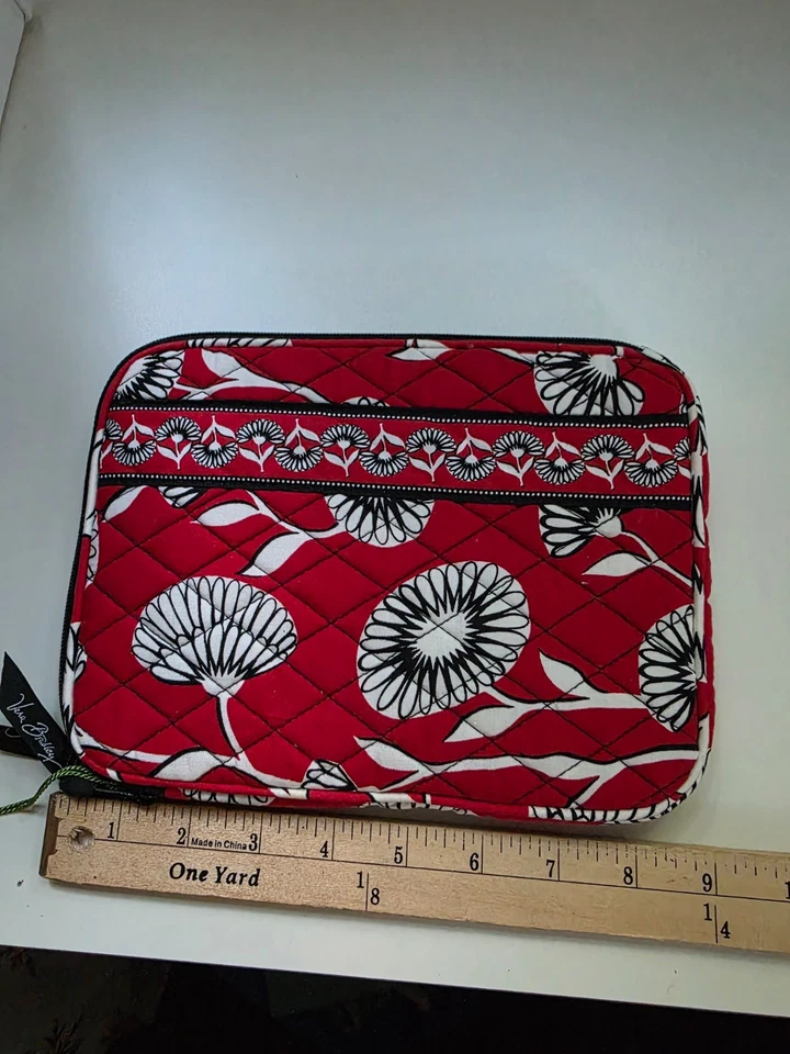 NWT Vera Bradley E-Reader Sleeve in Deco Daisy - Image 4 of 4