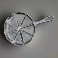 VTG BSR Patent Pending Cast Iron Corn Bread Skillet #5