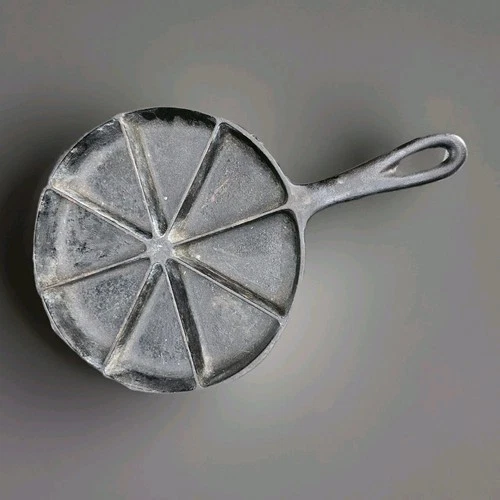VTG BSR Patent Pending Cast Iron Corn Bread Skillet #5