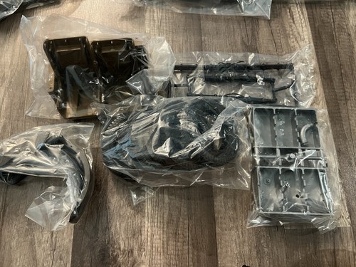 Pocher 1/8 Scale Model Car Kit 1932 Rolls Royce Phantom II Sedanca Coupe unbuilt - Picture 11 of 20