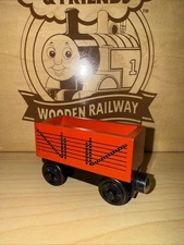 PEG PEREGO Car ! THOMAS FRIENDS TRAIN WOODEN RAILWAY PROMOTIONAL Promo
