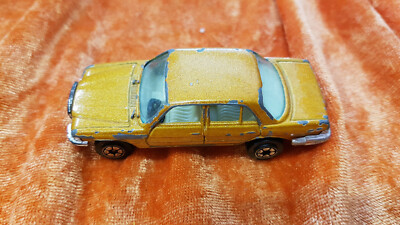 TM - yatming: Mercedes 450 SEL goldmetallic