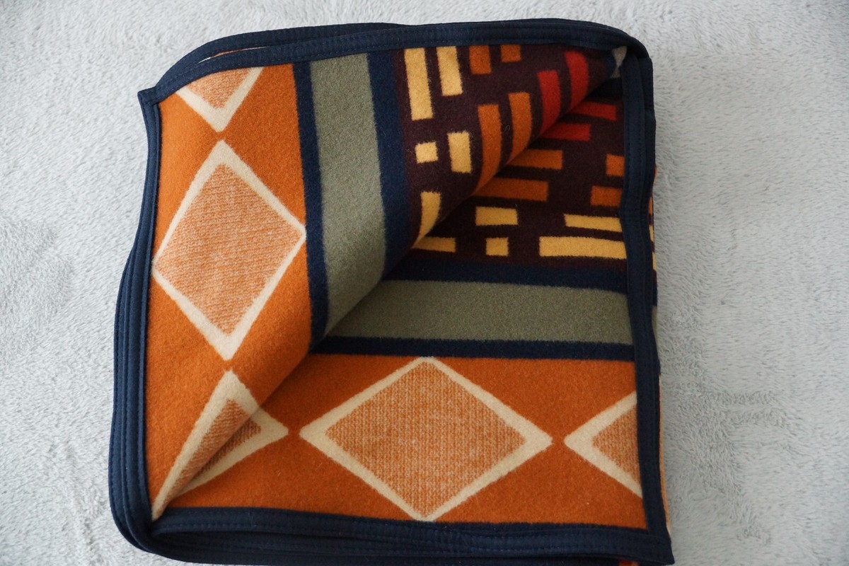 入手困難　PENDLETON Beaver State wool blanket SOLD. Pendleton Beaver State Wool Blanket – Carol Telfer