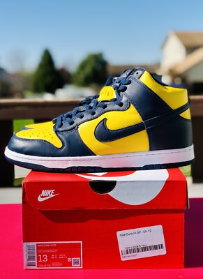 jordan dunk high michigan