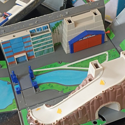 La Città Delle Micro Machines GiG Galoob 1988 Playset Not Complete Damaged - Imagen 13 de 20