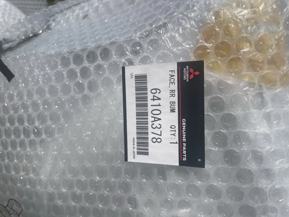 2006-07 三菱 Lancer Evolution 9 Oem 前保险杠和 JDM 后保险杠套件 — 第 4/4 张图片