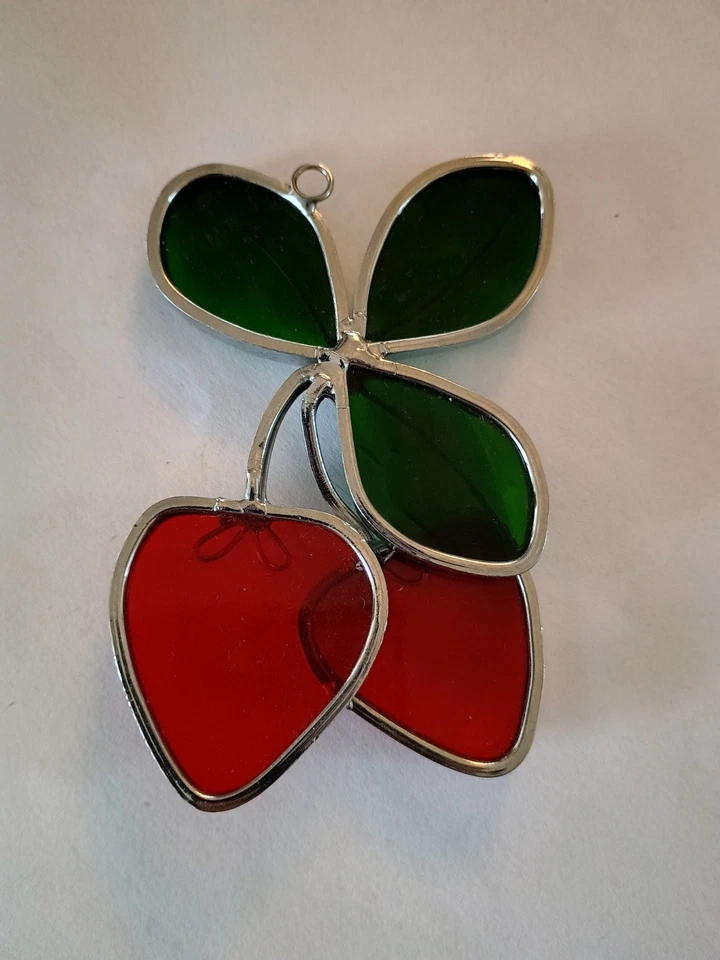 Arte de ventana de metal vintage Strawberry Sun Catcher fruta cottagecore boho retro Foto 3 de 4