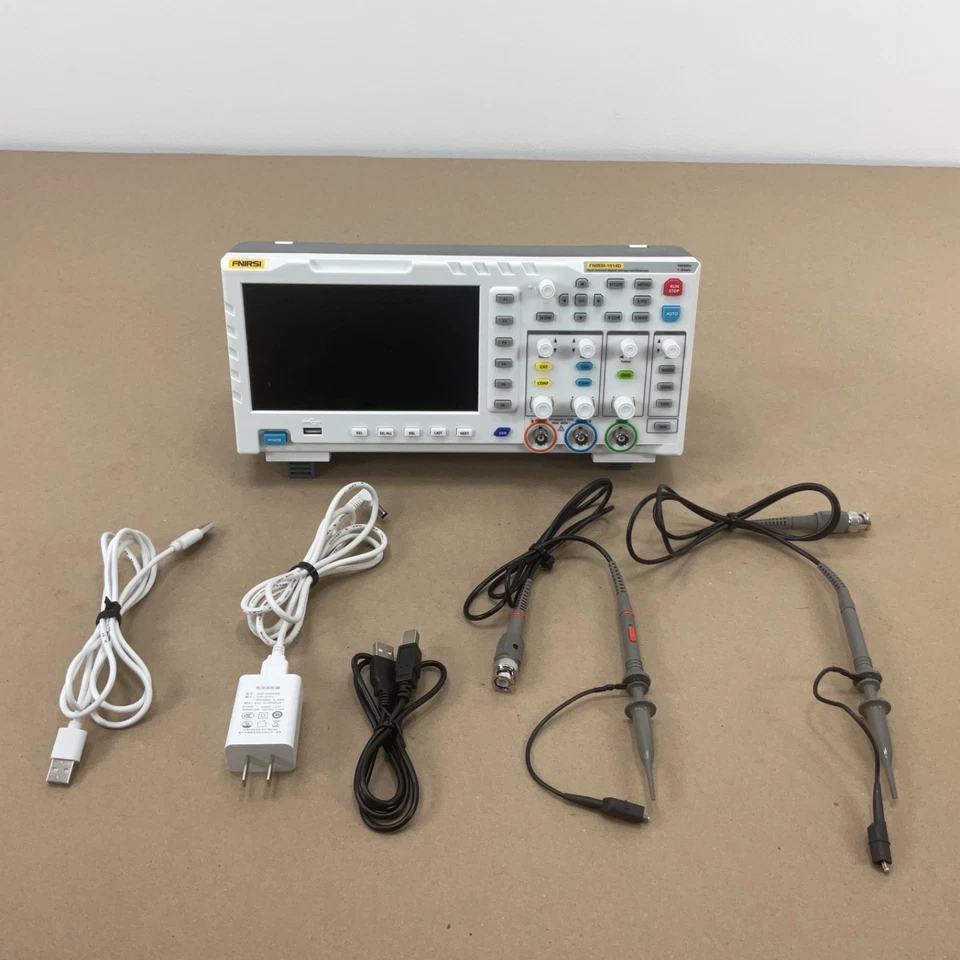 Osciloscopio de almacenamiento digital generador de señal de 2 canales LCD 7" FNIRSI 1014D H0V2 Foto 3 de 4