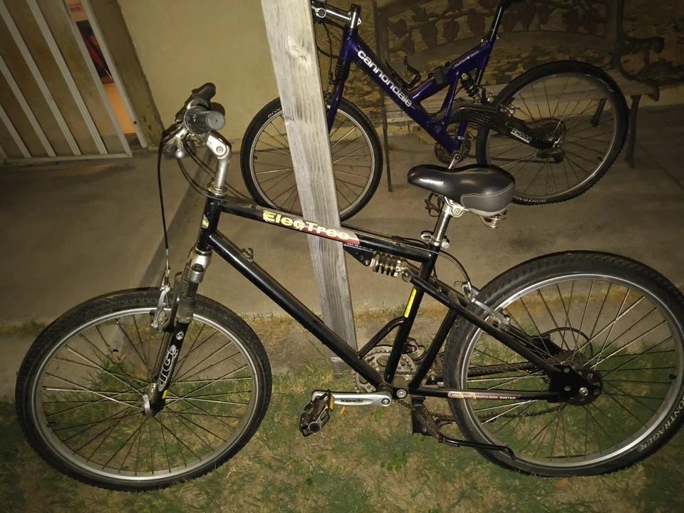 Used Bike - Image 2 of 3