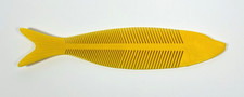 Vintage 1964 H.F. CO Chicago MCM Retro Yellow Plastic Fish Bone Hair Comb