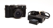 Fujifilm Fuji Fujinon X100V 26.1MP Compact Camera Black USA Model