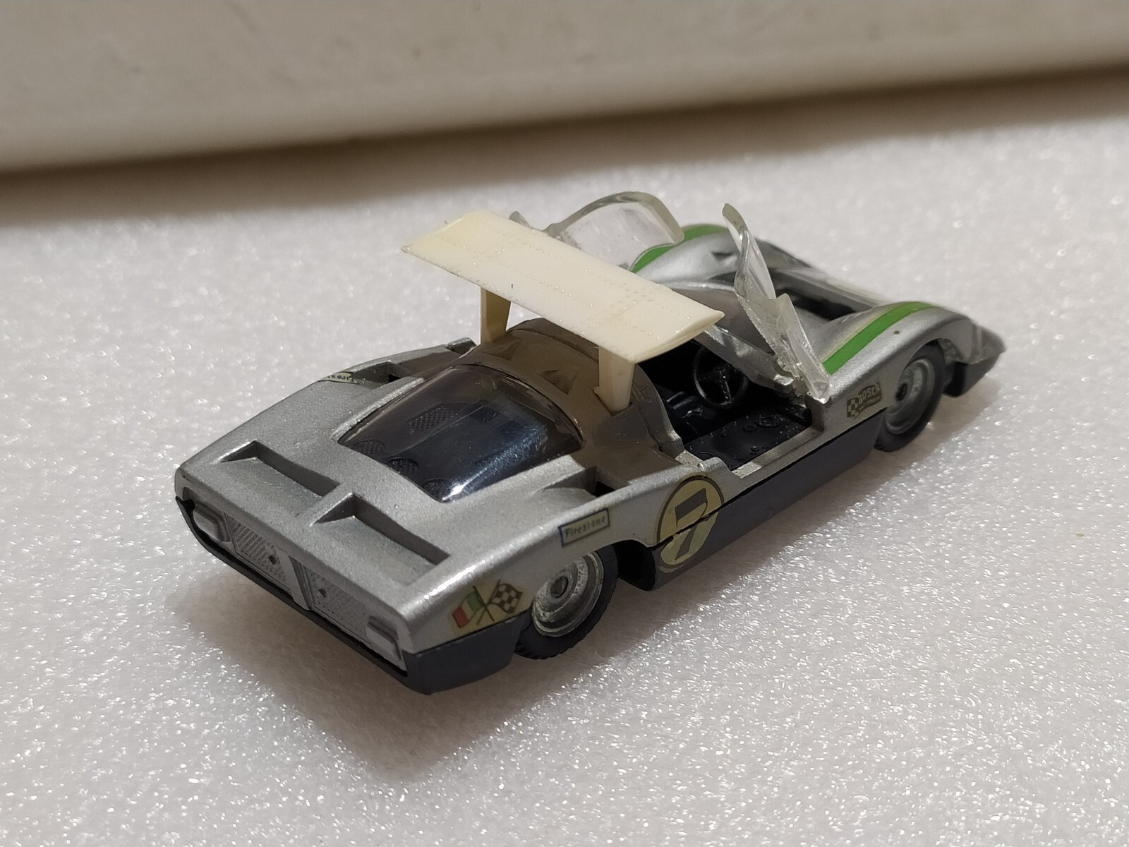 Picture 2 of 2