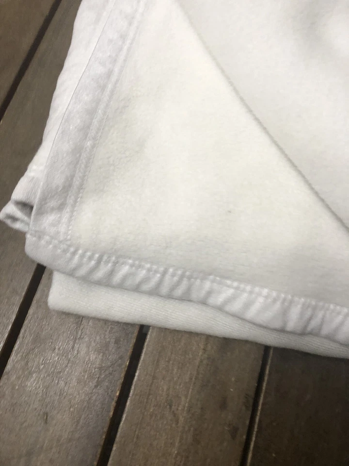 BIEDERLACK AURORA FULL SIZE BLANKET WHITE POLYESTER THICK 84x90" EUC - Image 4 of 4