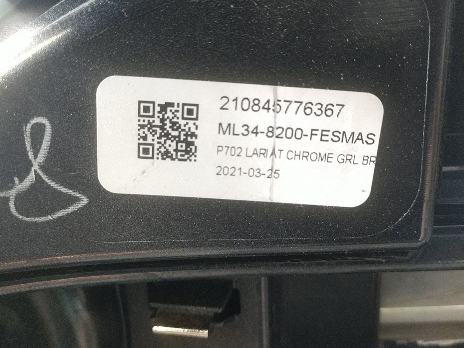 2021 - 2022 Ford F150 Front Bumper Cover Lariat Main Grille Grill  