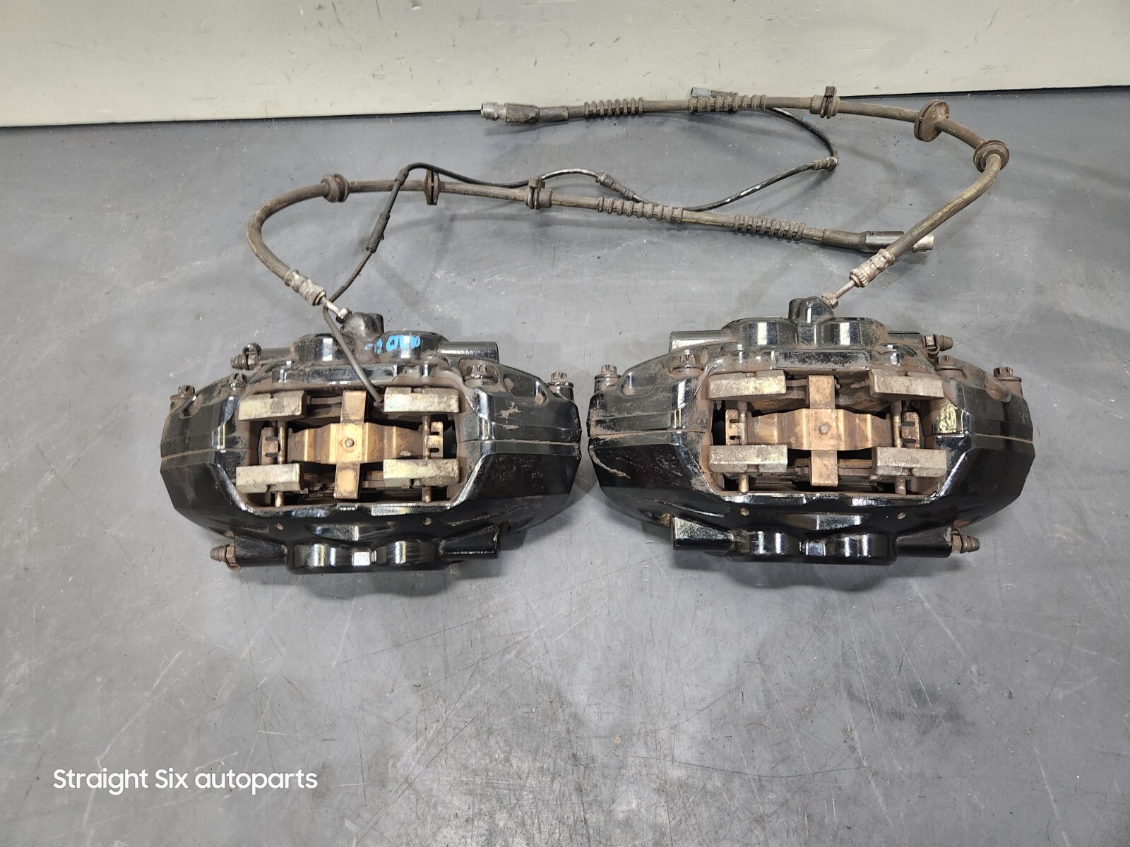 1420 OEM BMW i8 I12 I15 Left Right Front Brake Calipers BREMBO Pair