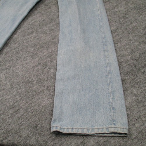 Vintage Levis 501 Jeans Mens 31x34 Light Blue Denim Button Fly Made USA 80s/90s - Picture 3 of 21