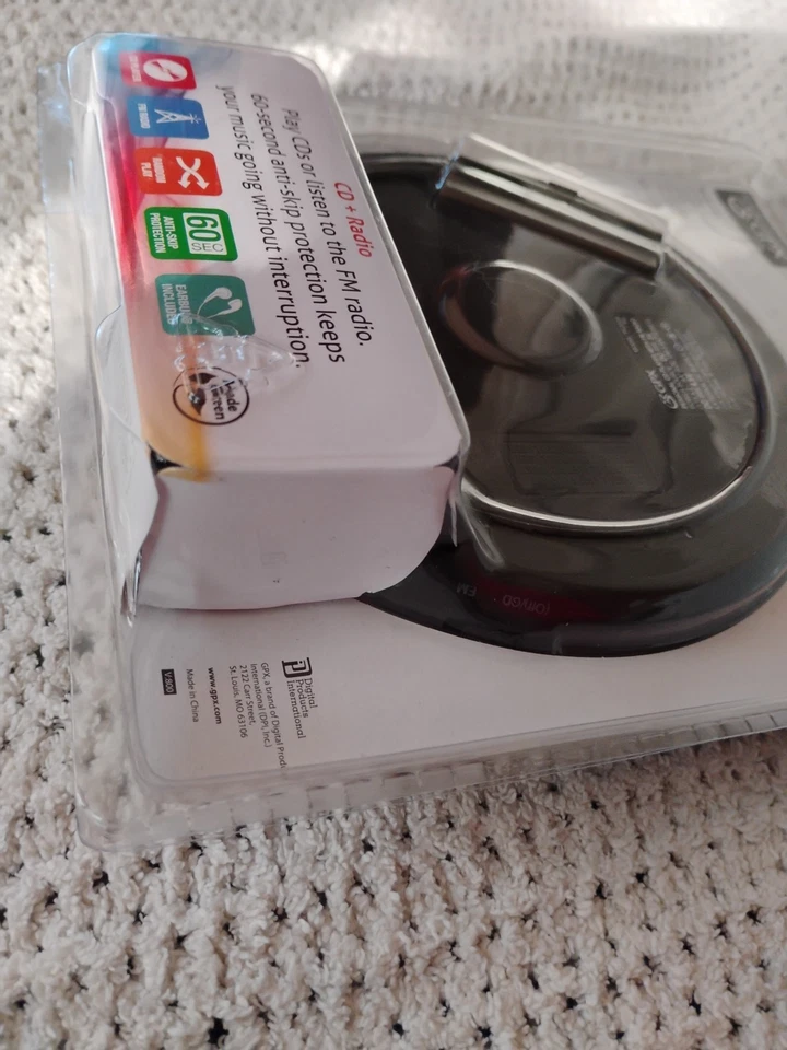 GPX PC332B Portable Personal CD Player - Image 4 of 4